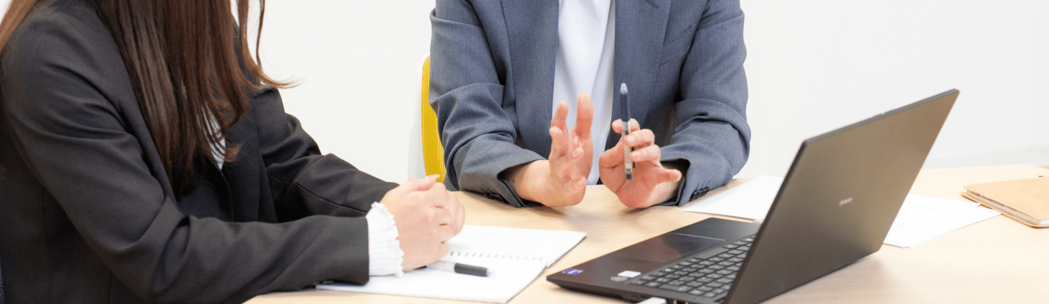 業務の状況を伝える研修